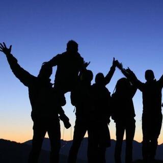 Gruppenfoto vor Sonnenuntergang, Stefan Olbert