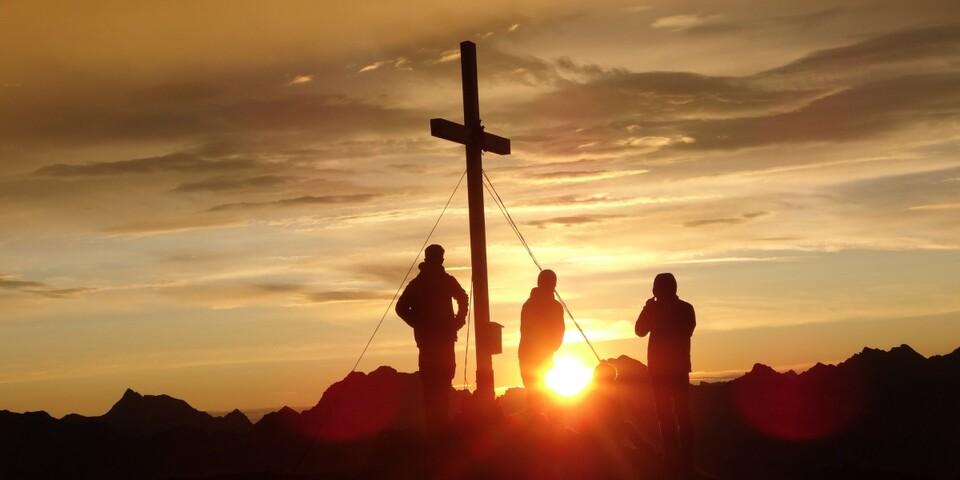 Sonnenuntergang am Gipfel, Foto: Jubi/ Nick Engels