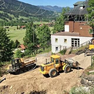 Arbeit für neue Multifunktionsfläche in vollem Gang, 27.05.2020; Foto: Jubi/Samuel Levermann